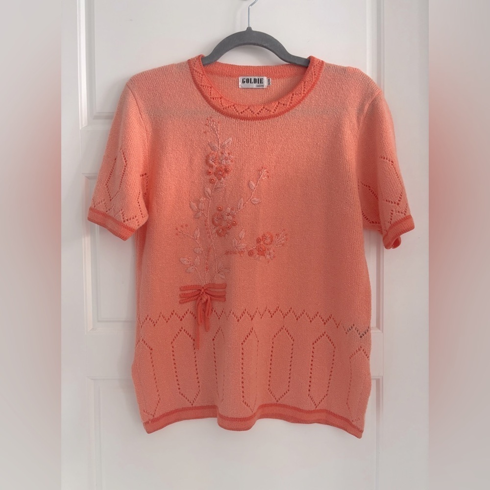Vintage Goldie Short Sleeve Knit Tee Peachy Keen Embroidered Floral Beaded M - Picture 2 of 10
